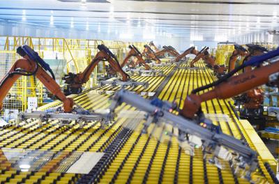 Chinese PV Industry Brief: Solar Glass Capacity Hits 64,000 Mt Per Day Chinese PV Industry Brief: Solar Glass Capacity Hits 64,000 Mt Per Day